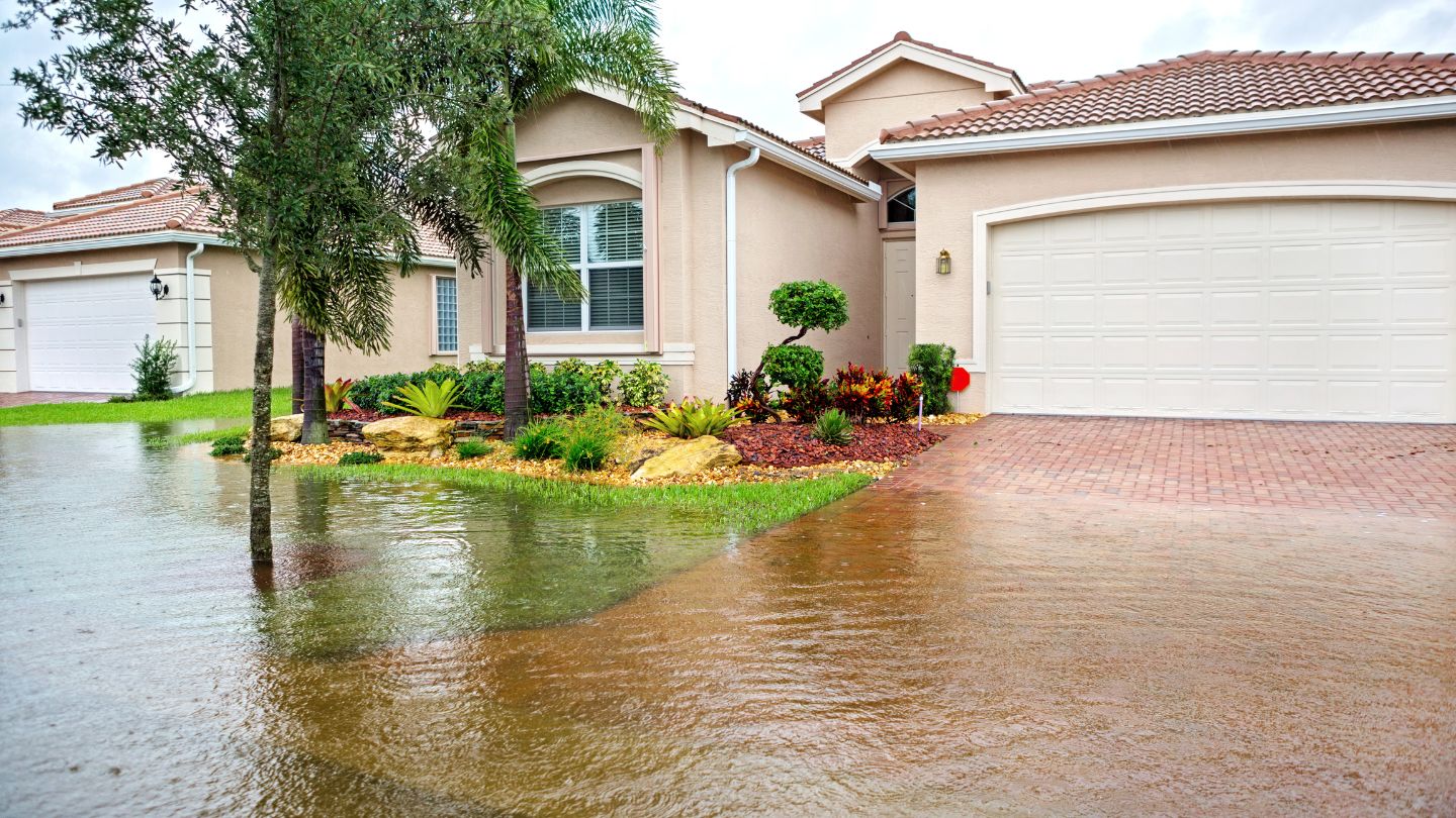 top tips on how to prepare your home or business before a flood Top Tips on How to Prepare Your Home or Business Before a Flood